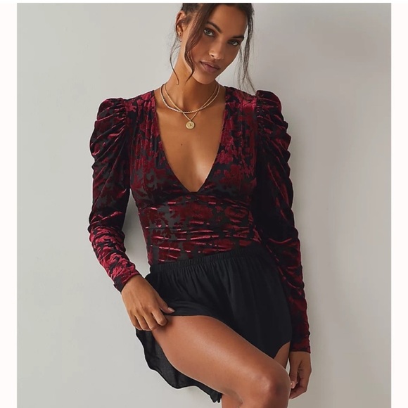 FREE PEOPLE Intimately NWT $98 Magic Night Bodysuit Velvet Burnout Whimsigoth S - Picture 4 of 15